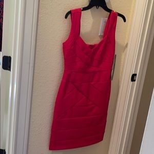 Beautiful Laundry Couture Contour dress!